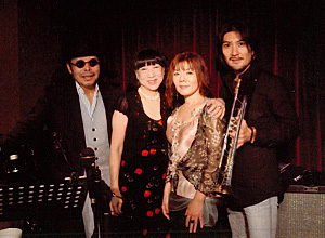 20111110 Photo